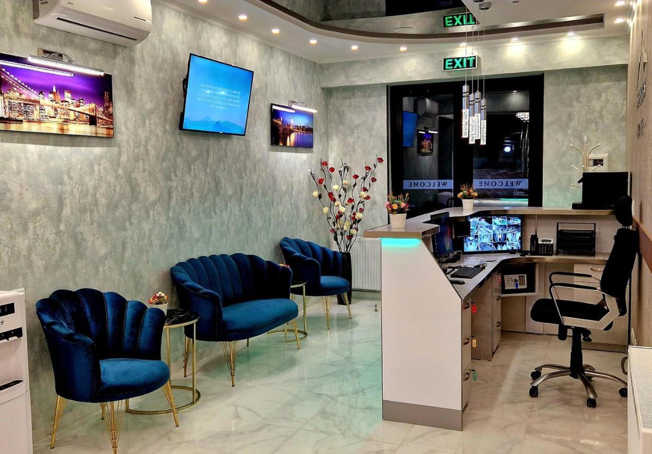 Sierra Hotel Tbiliszi Kültér fotó