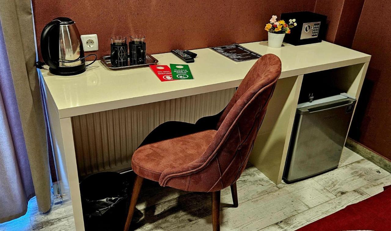 Sierra Hotel Tbiliszi Kültér fotó